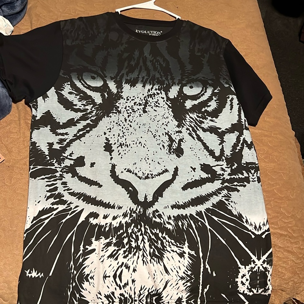 2XL Tiger shirt